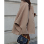 manteau court en laine femme chic