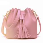 sac seau à bandoulière cuir  rose