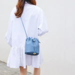 sac en cuir bleu à grains