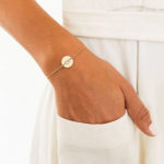 bracelet plaqué or 24k breloque gravé symbole