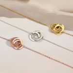 collier cadeau maman prénoms enfants gravés