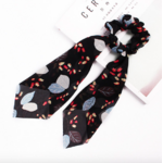 Foulard chouchou élastique accessoire cheveu bohème imprimé floral feuilles noir