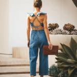 salopette en denim dos nu femme