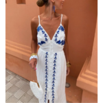 robe blanche brodée
