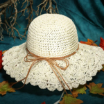 chapeau de paille écru