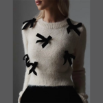 pull blanc fantaisie à col rond femme