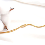bracelet noué délicat doré à lor fin 24 carats