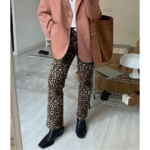 jean taille haute léopard droit mom