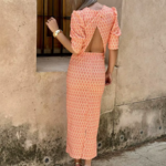 Ensemble haut et robe à manches bouffantes et jupe fendue chic