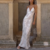 robe de soirée blanc argenté à bretelles femme