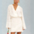 robe à plumes courte chic