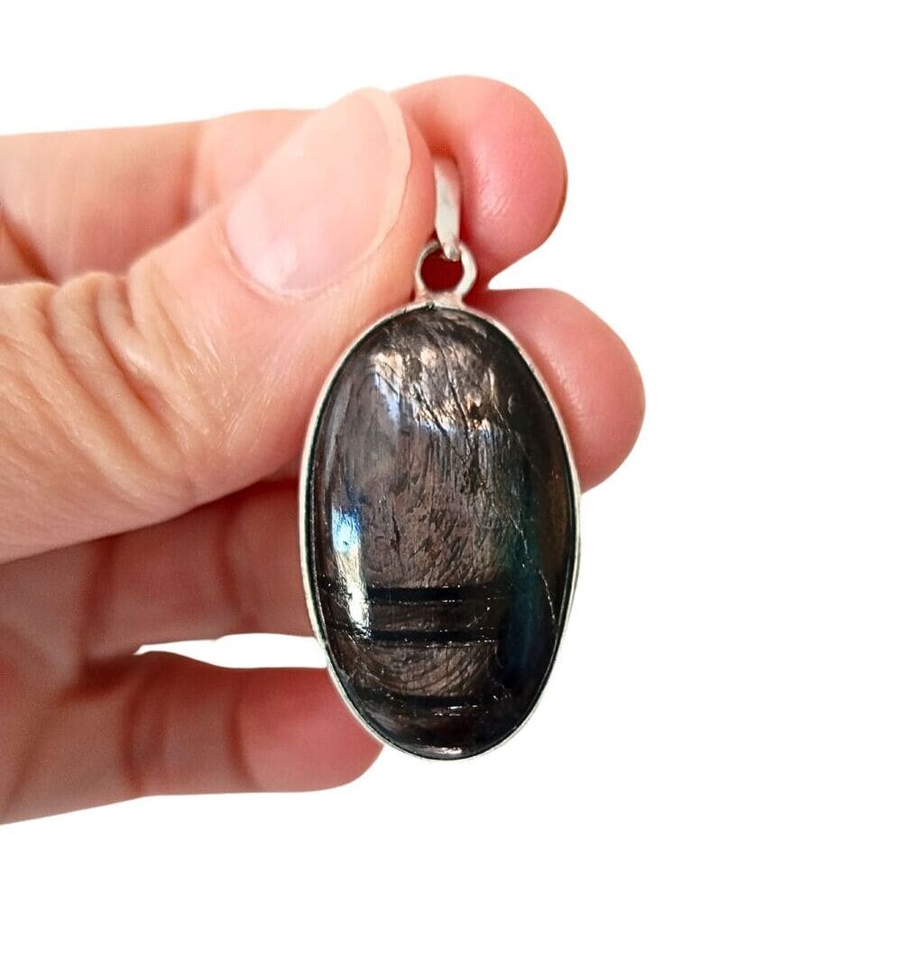 pendentif hyperstène111