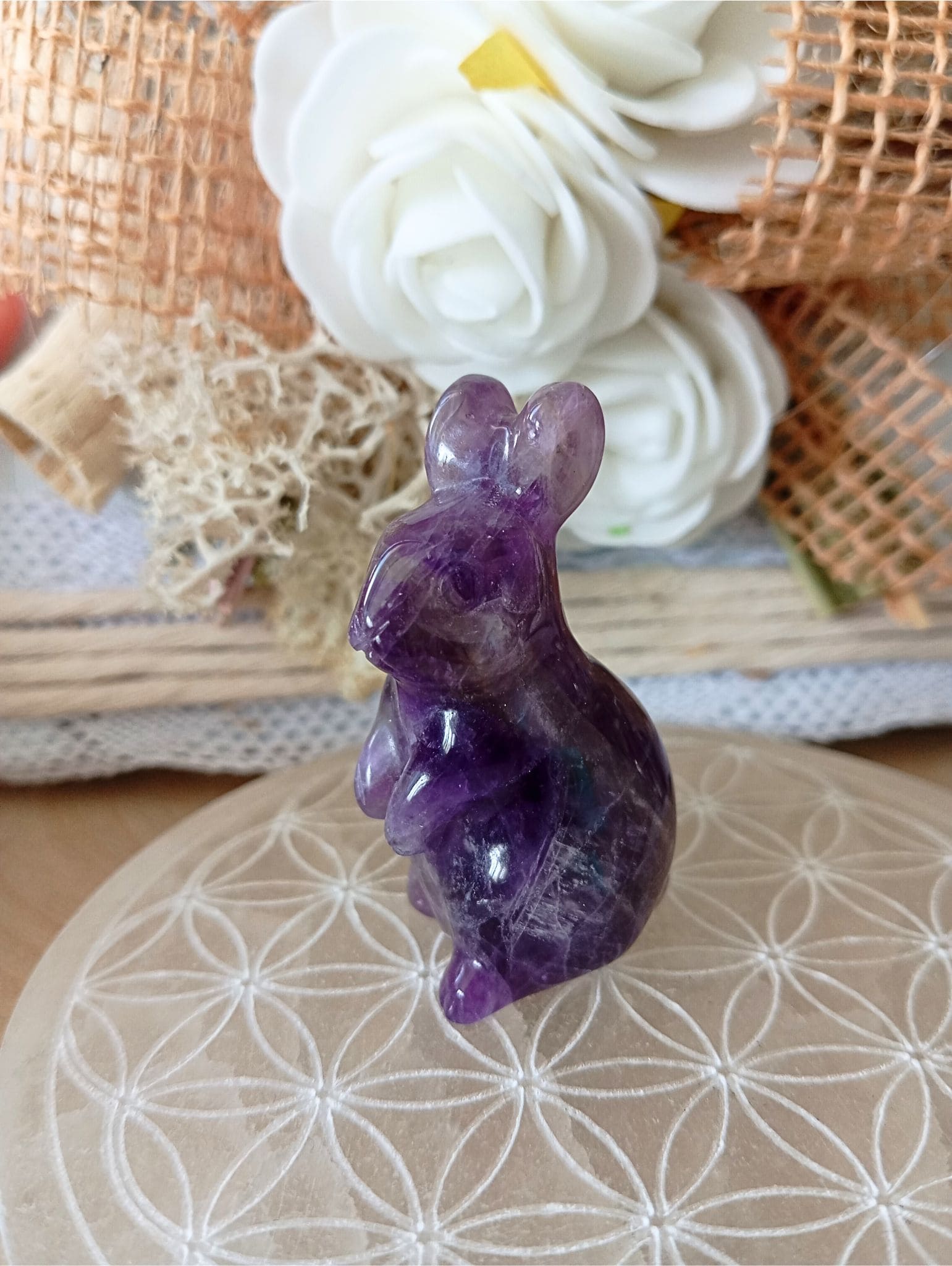 lapin en pierre daméthyste.jpg1