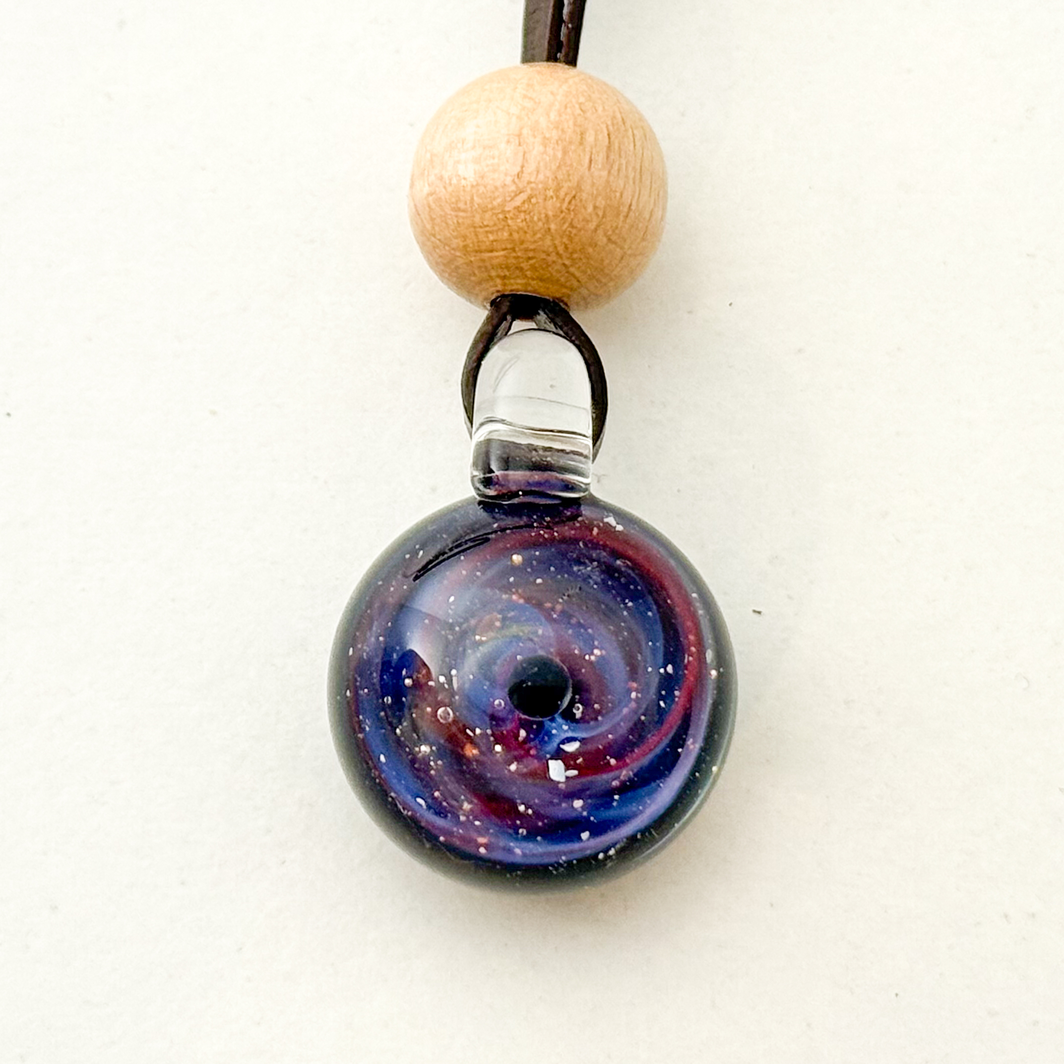 Collier Cosmos en verre fait main