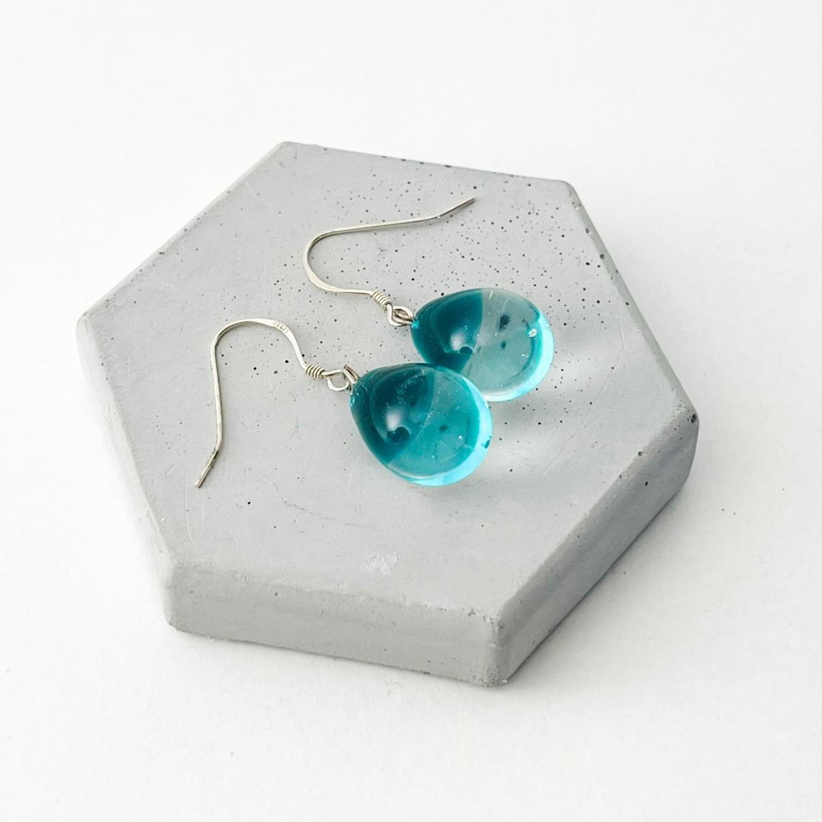 justglassit-fr-boucles-d-oreilles-bleues-verre-souffle-zoom