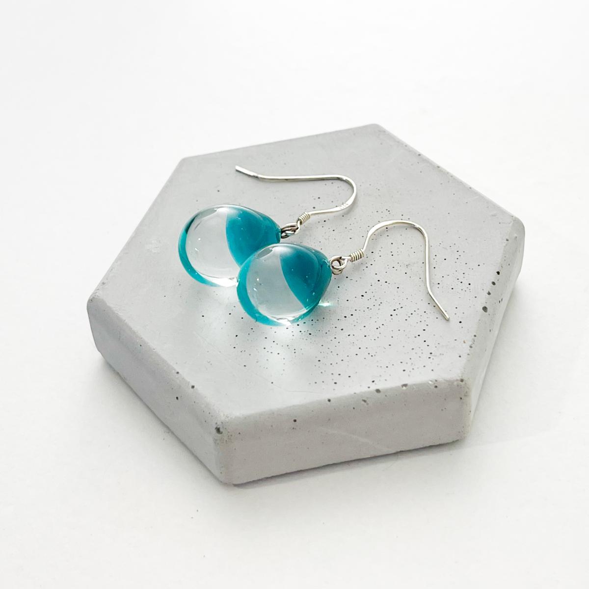 justglassit-fr-boucles-d-oreilles-gouttes-de-verre-artisanales-zoom