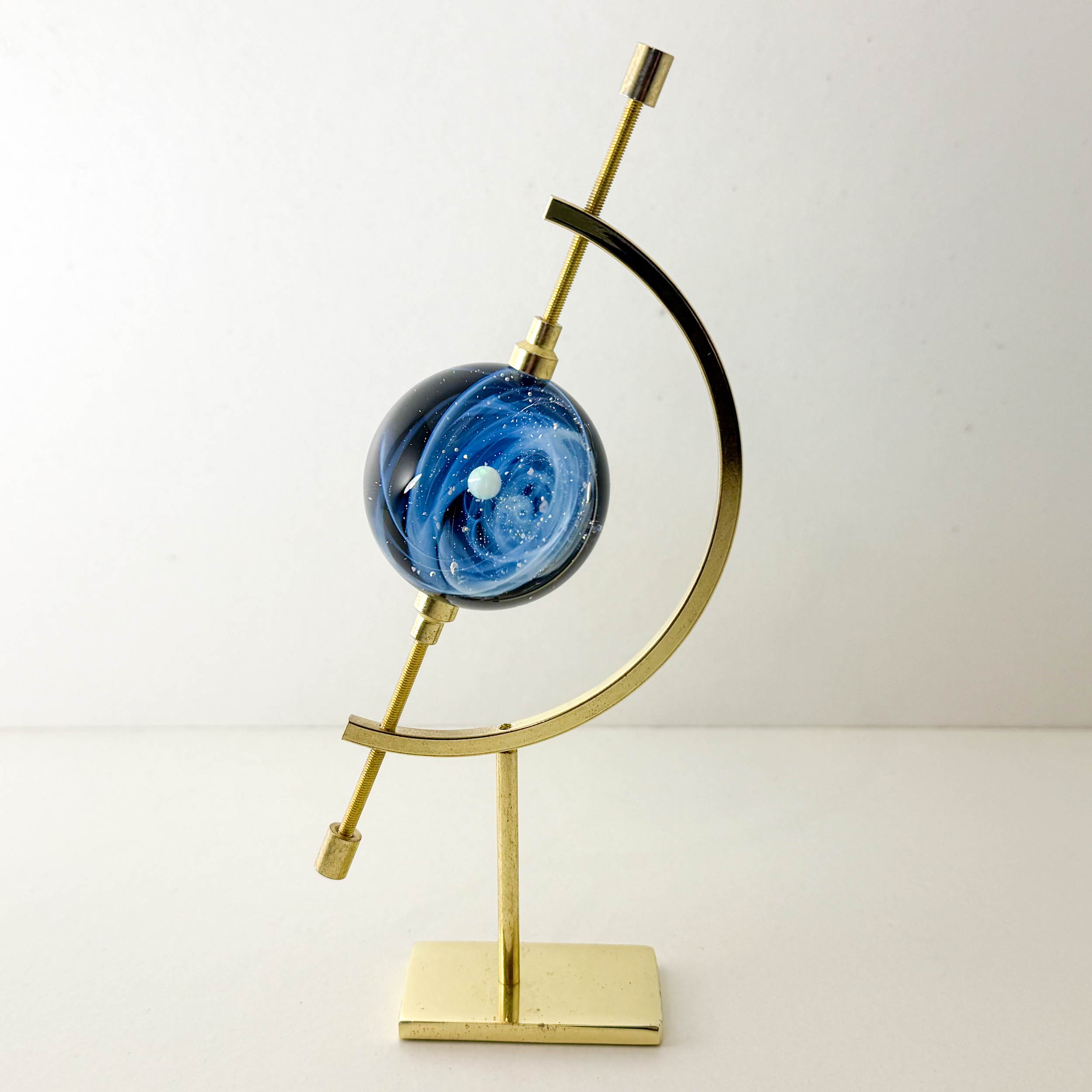 Sphère de verre Galaxie fabriquée à la main