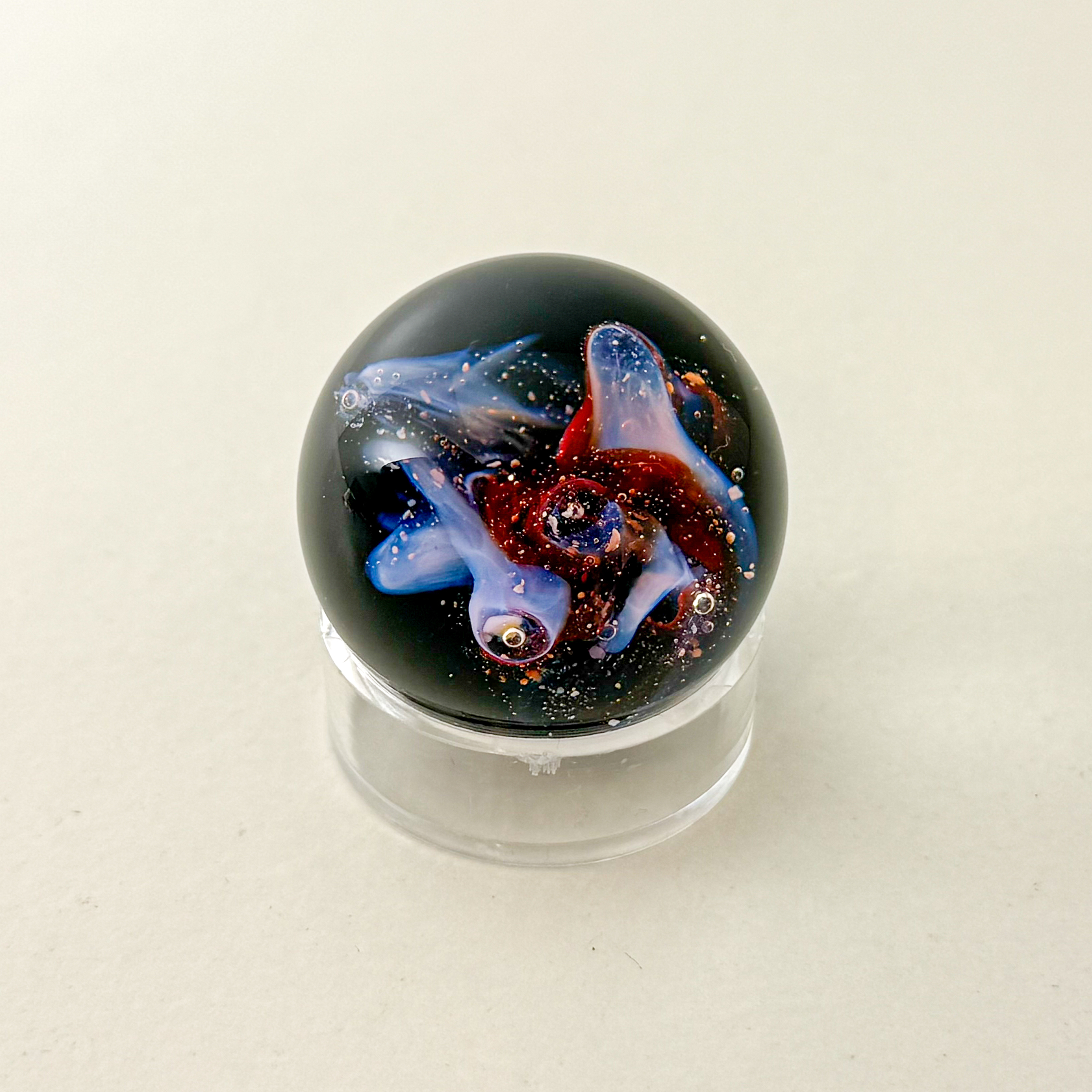 Mini sphère de verre nébuleuse