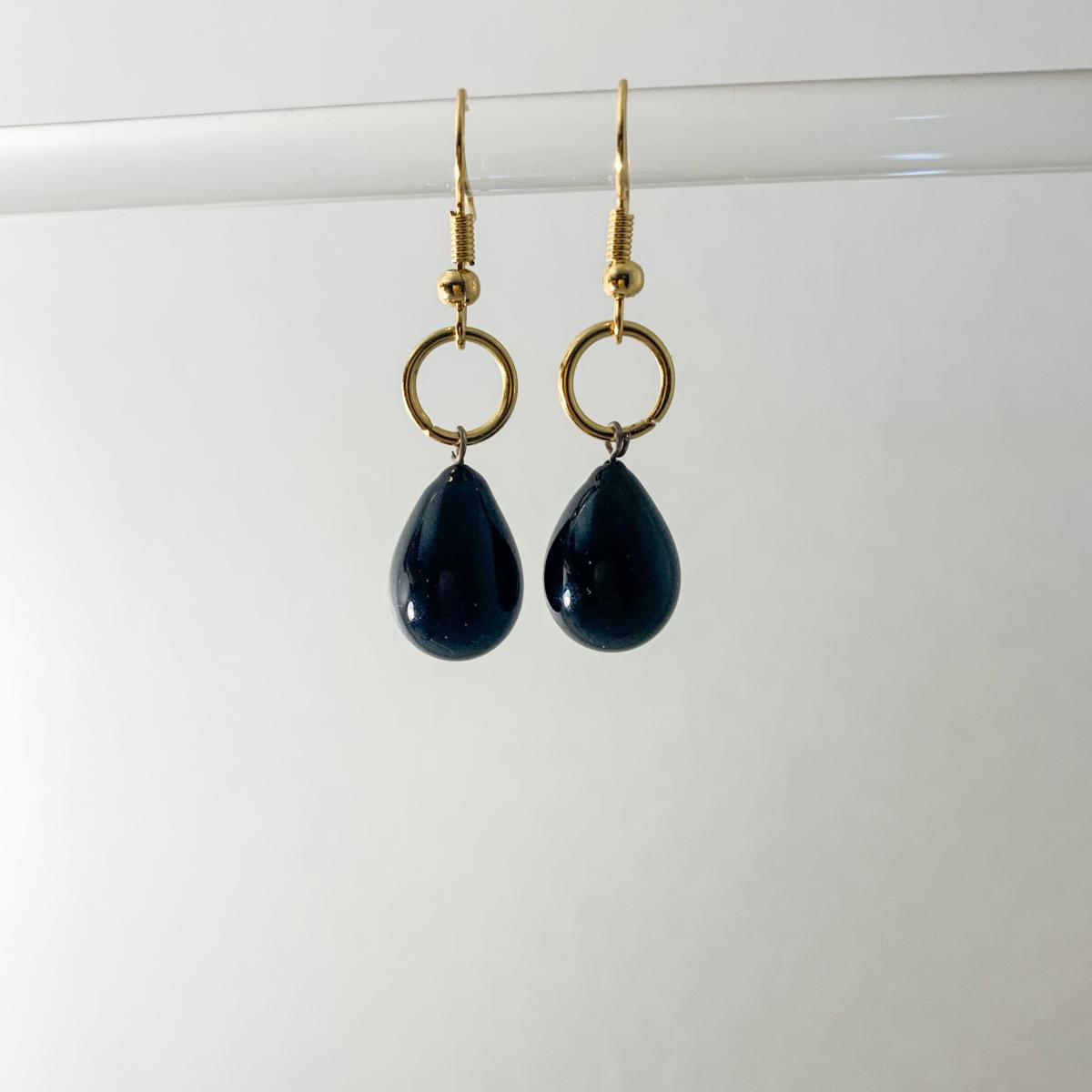 Boucles d\'oreilles Léa noires