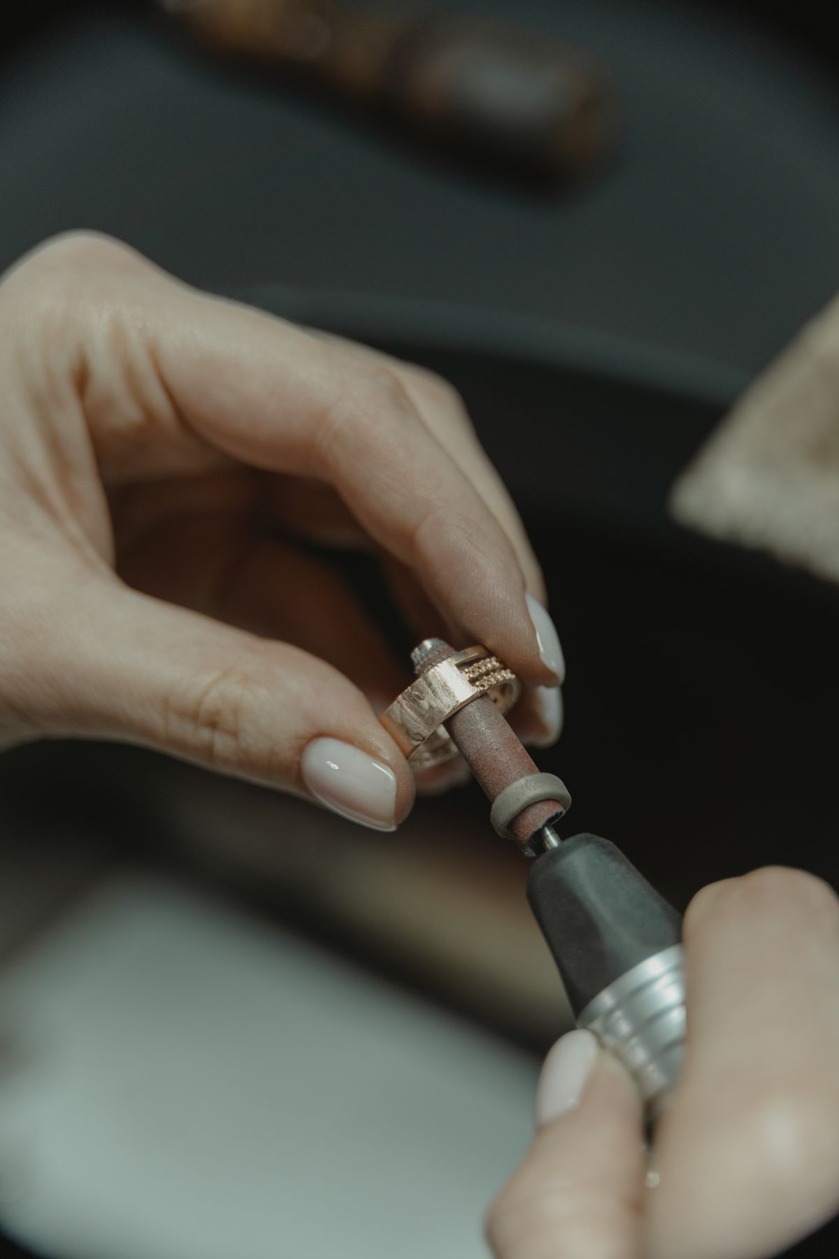 Mise à taille de bague en or (agrandissement) à partir de 40 €