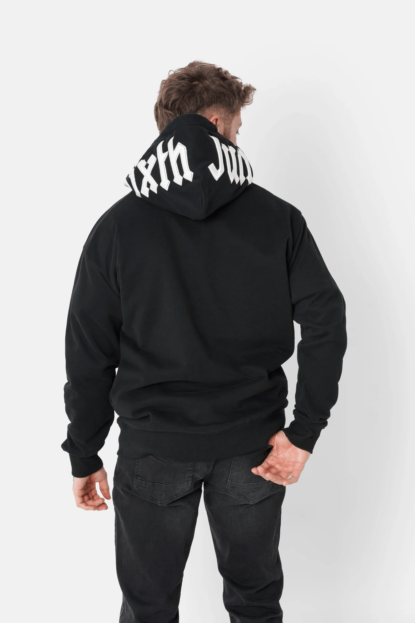 sixth-june-23479-BLAC-4