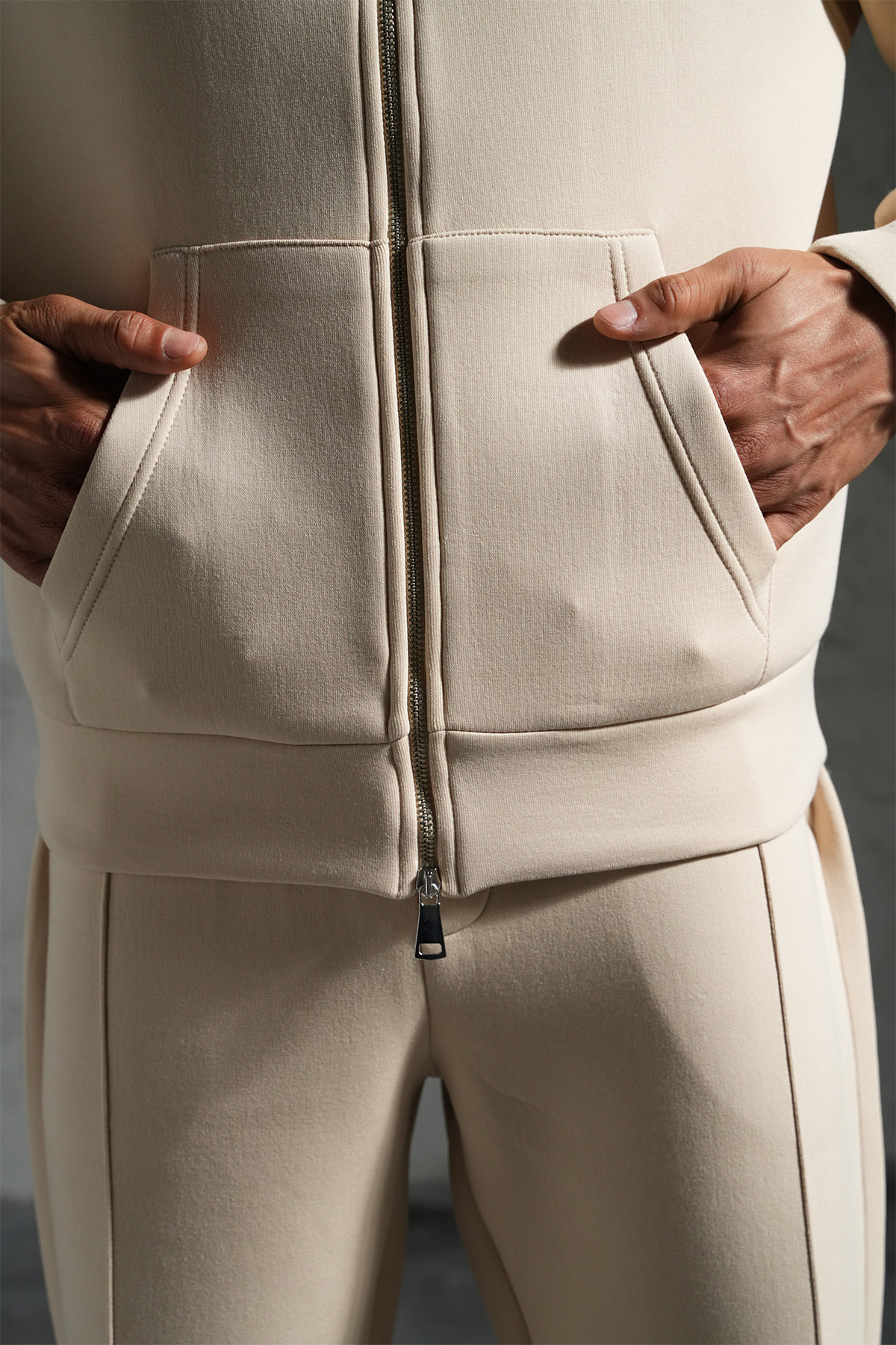 Ensemble Street Essential Beige (6)