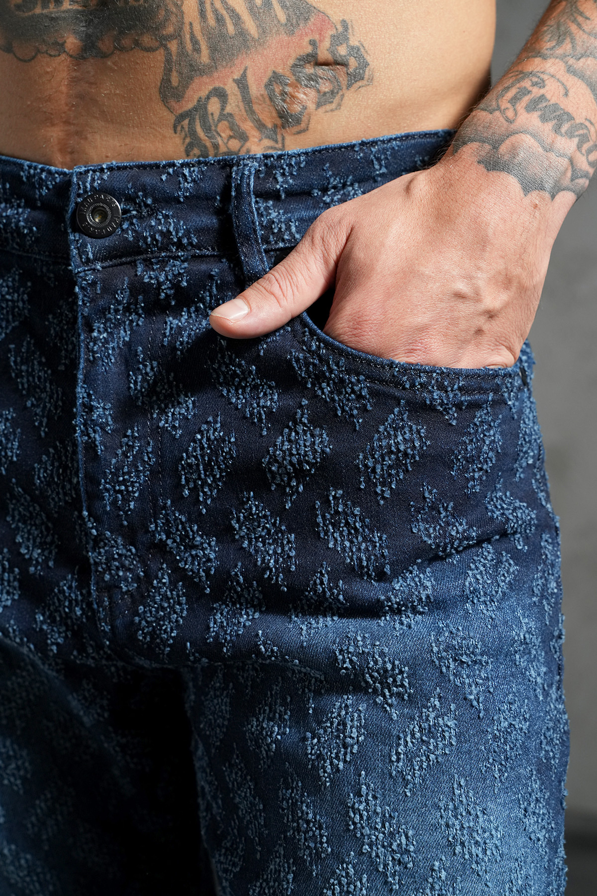 Jeans Texturé Signature Bleu (3)