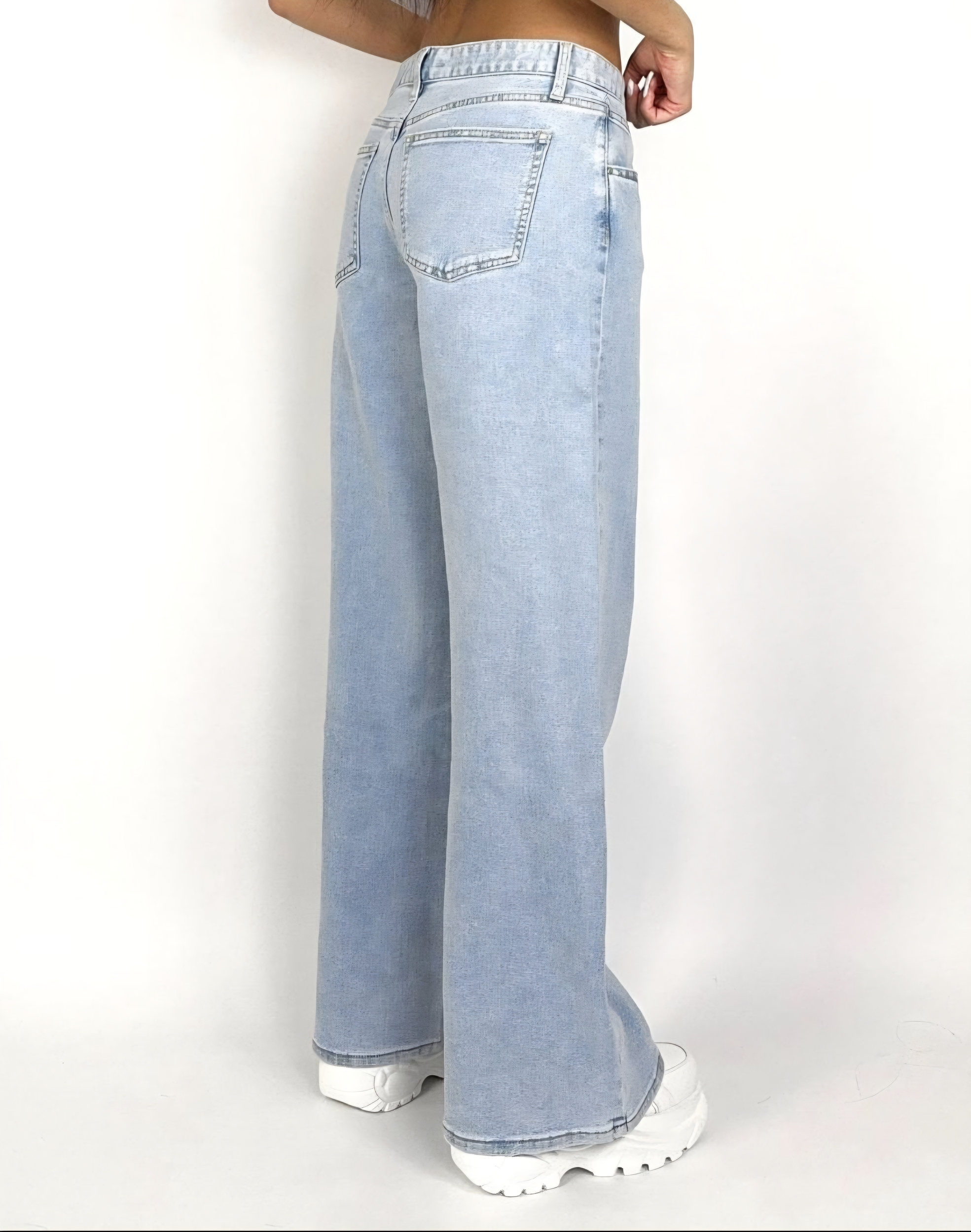 Jean wide leg bleu clair taille haute (1)