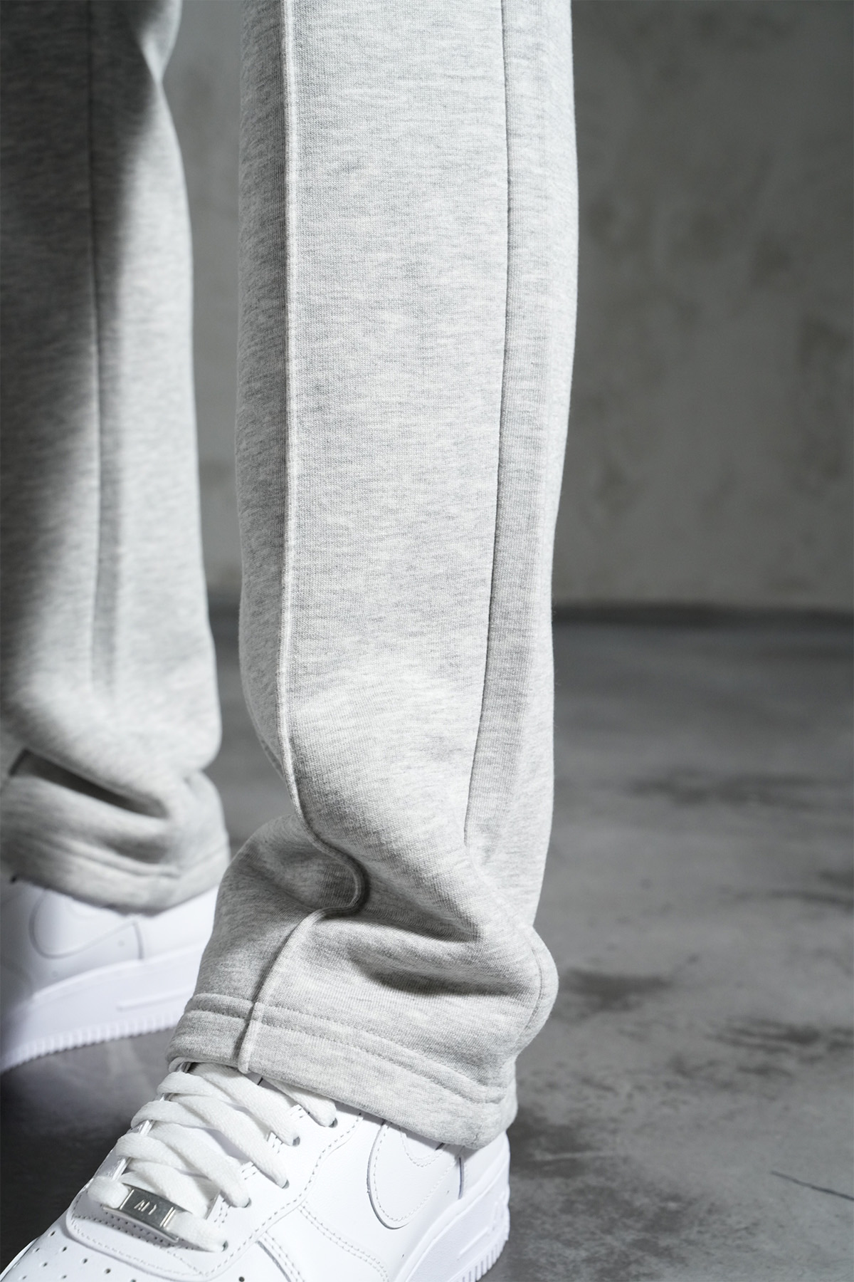 Ensemble Gris sweat col zippé minimal (1)