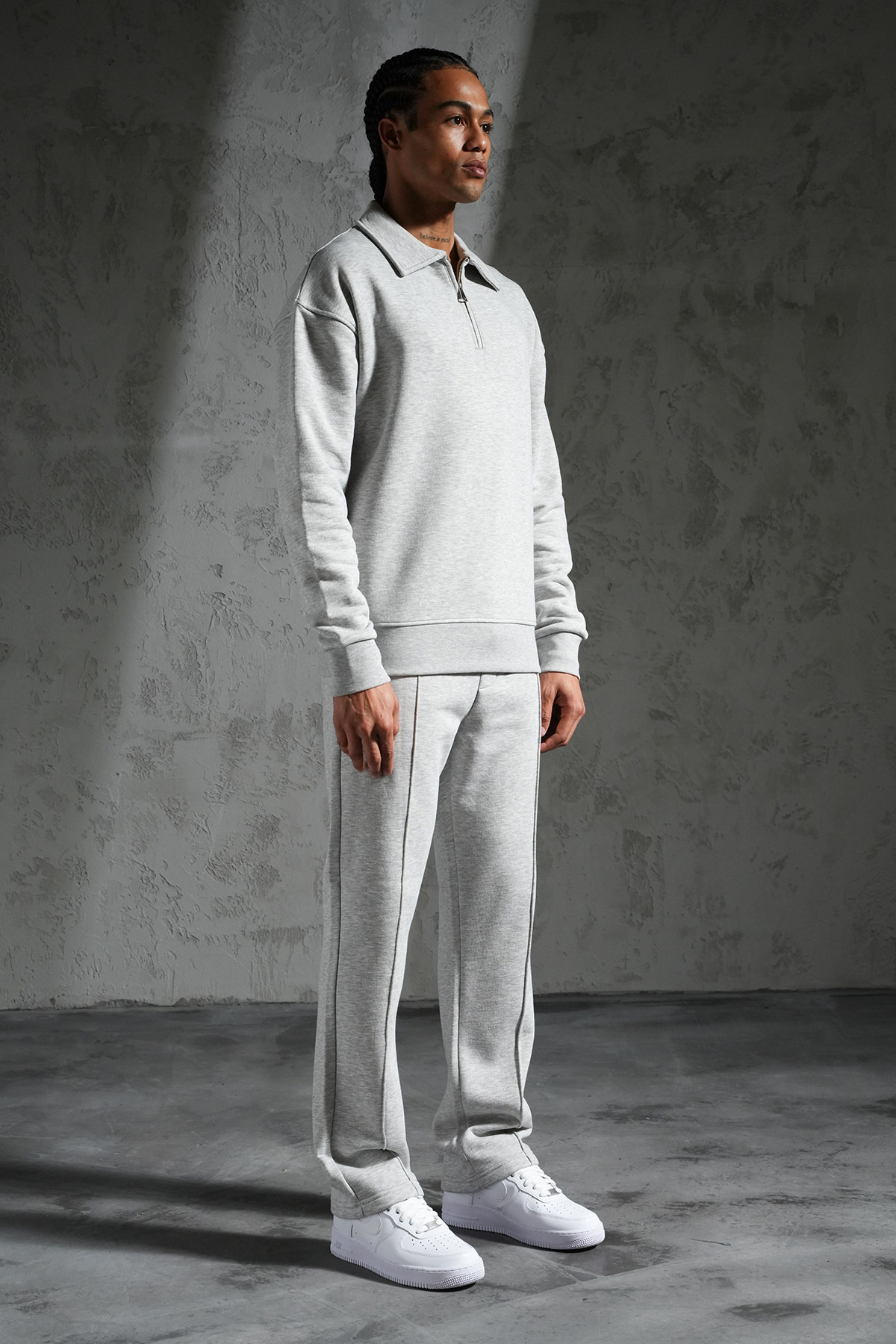 Ensemble Gris sweat col zippé minimal (2)