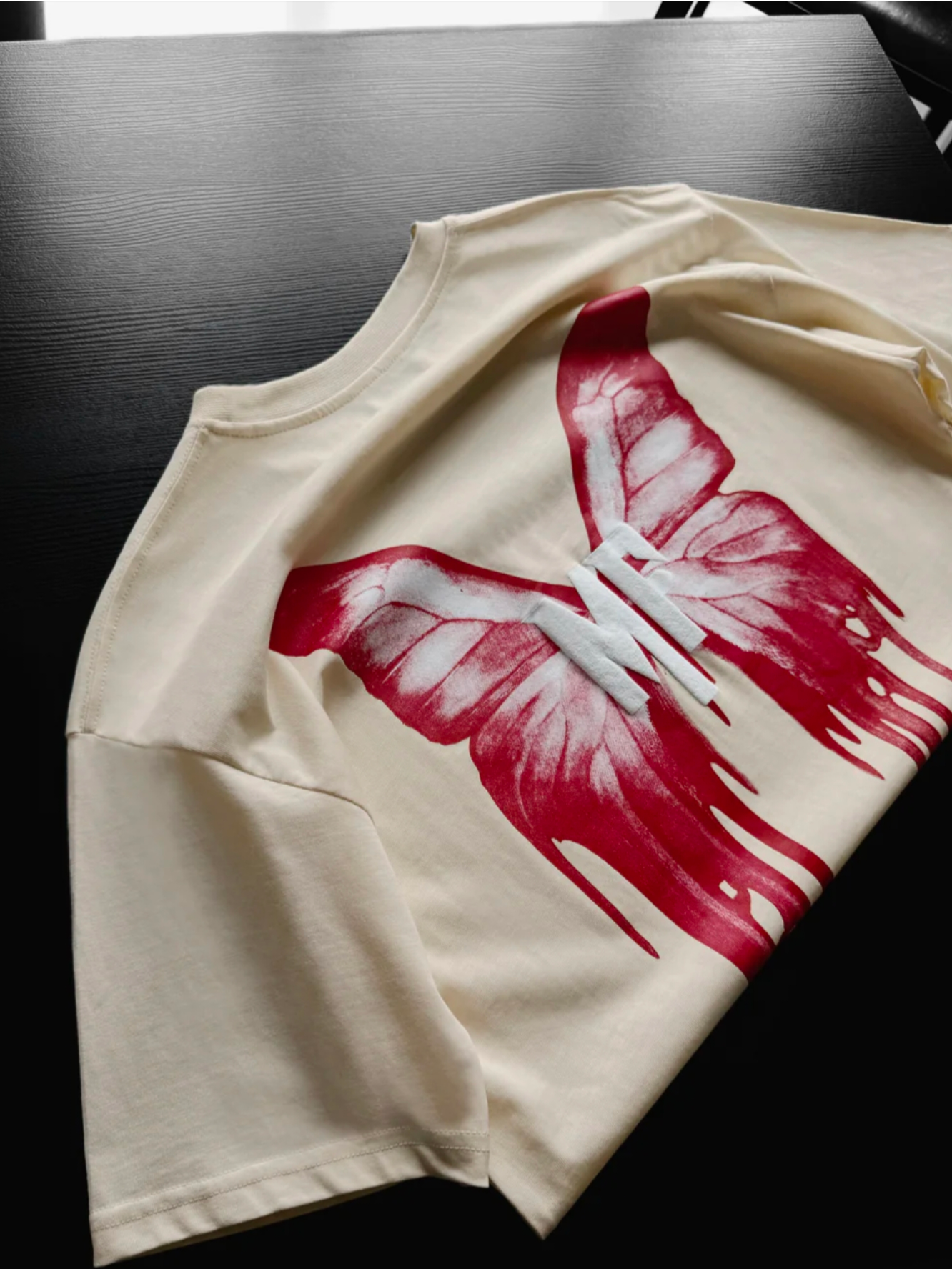 T-shirt Beige MF Like a Butterfly imprimé dos