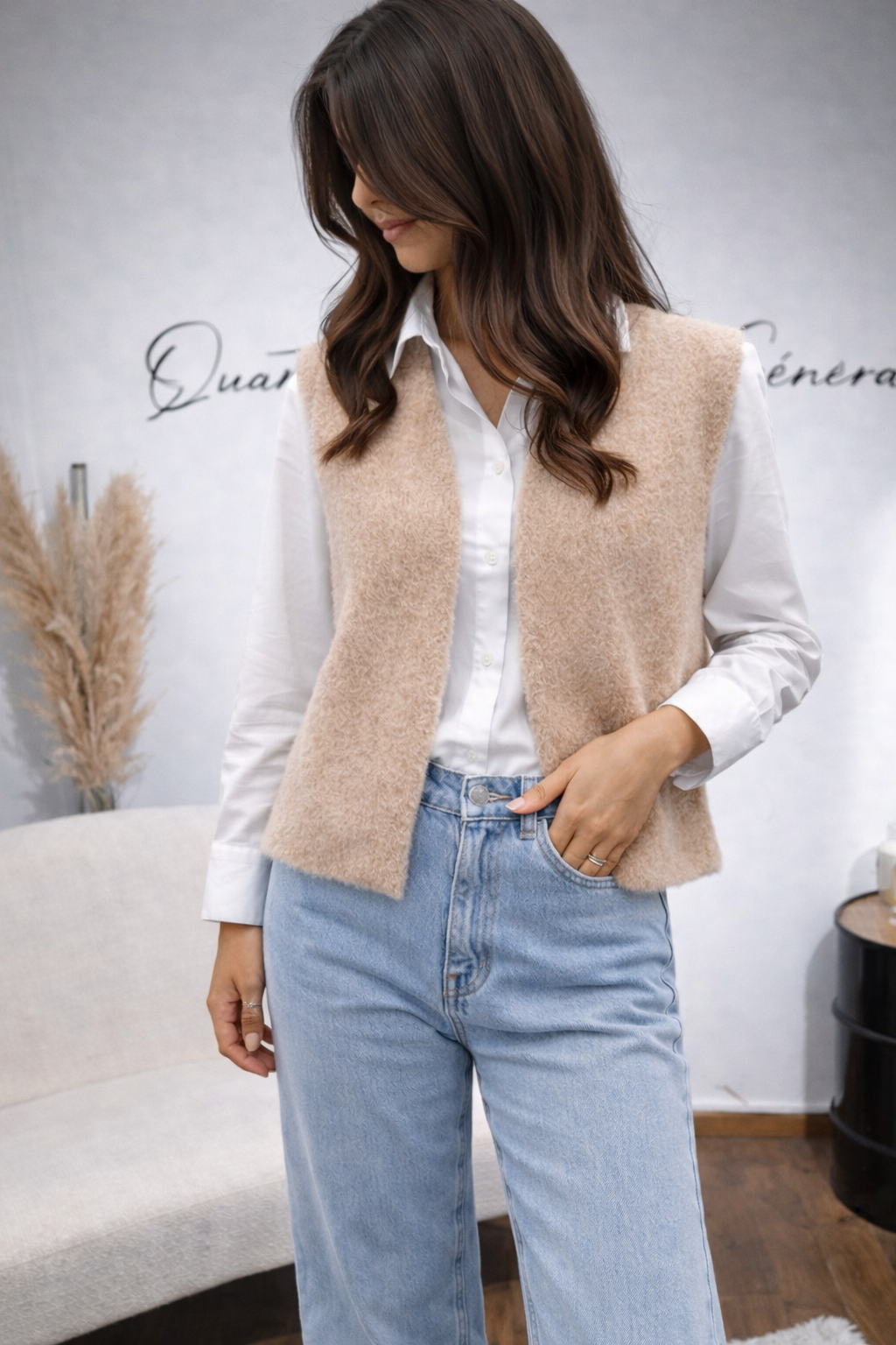 Gilet sans manches Beige Italien effet bouclette tendance (1)