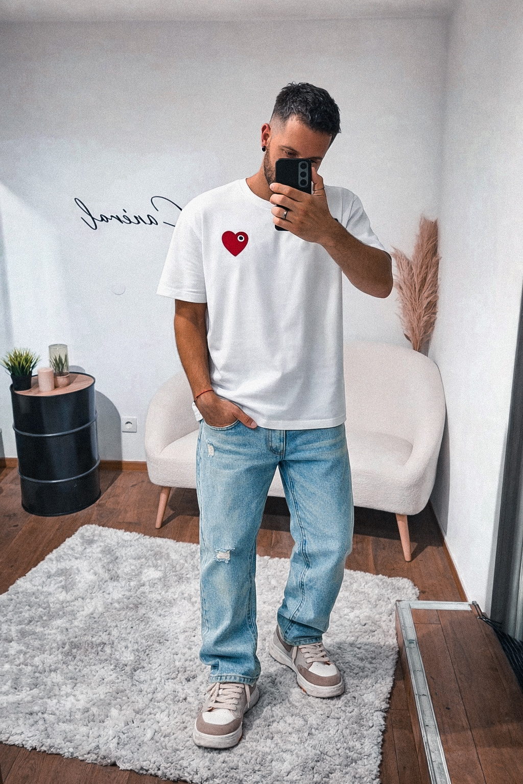 Tee-shirt Blanc cœur brode homme (1)