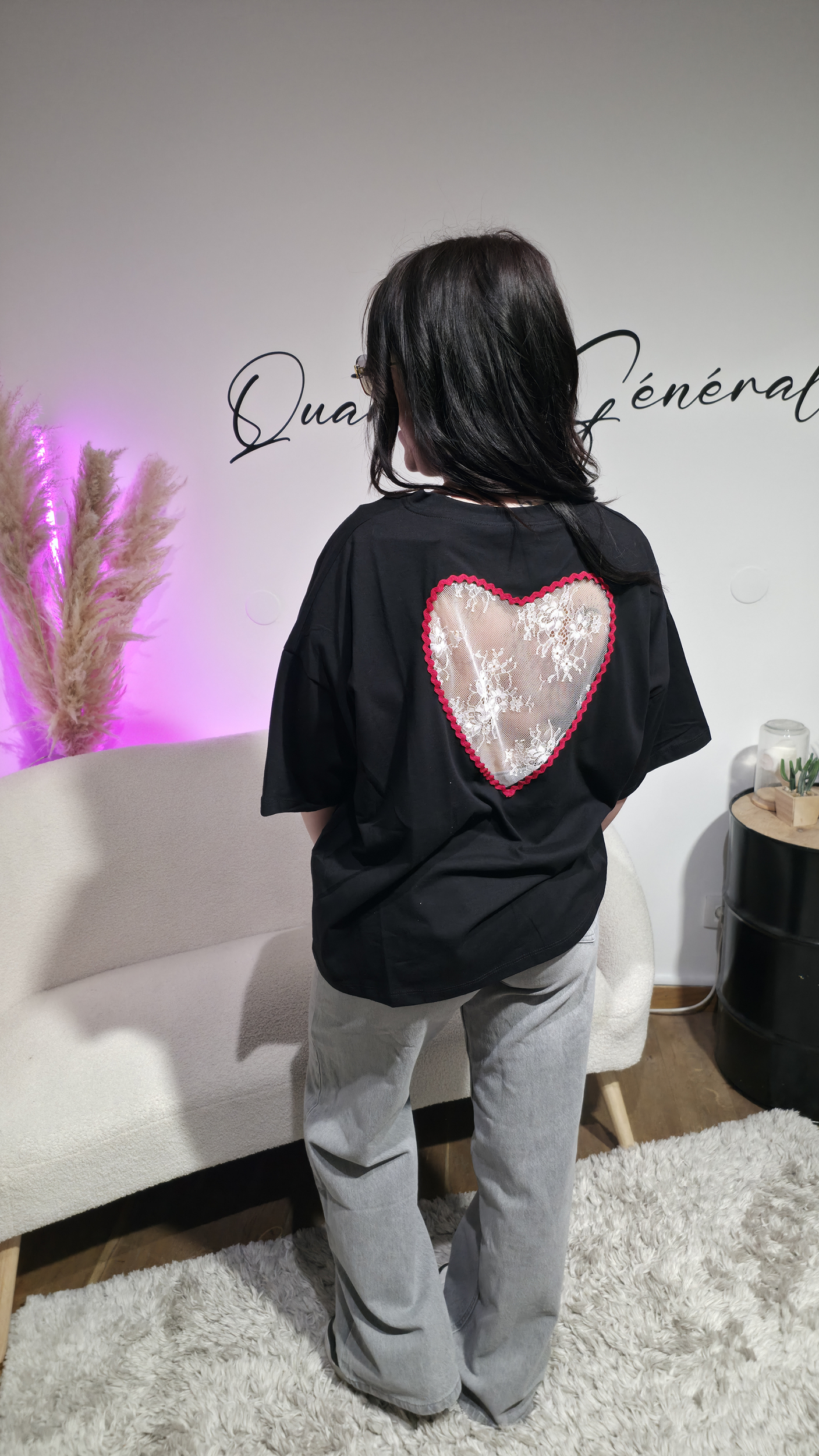 T-shirt Oversize Noir Cœur Dentelle Dos Transparent Femme (1)