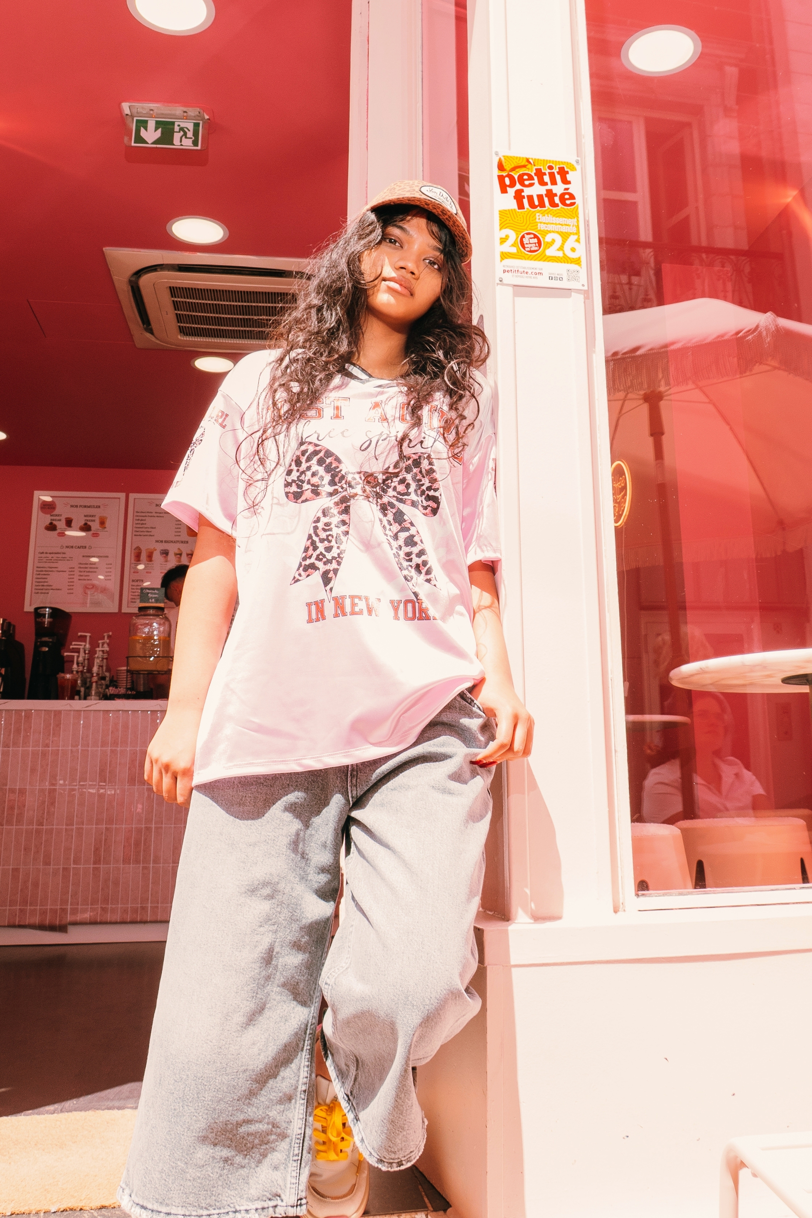 Tee-shirt Just A Girl Rose Streetwear Femme (3)