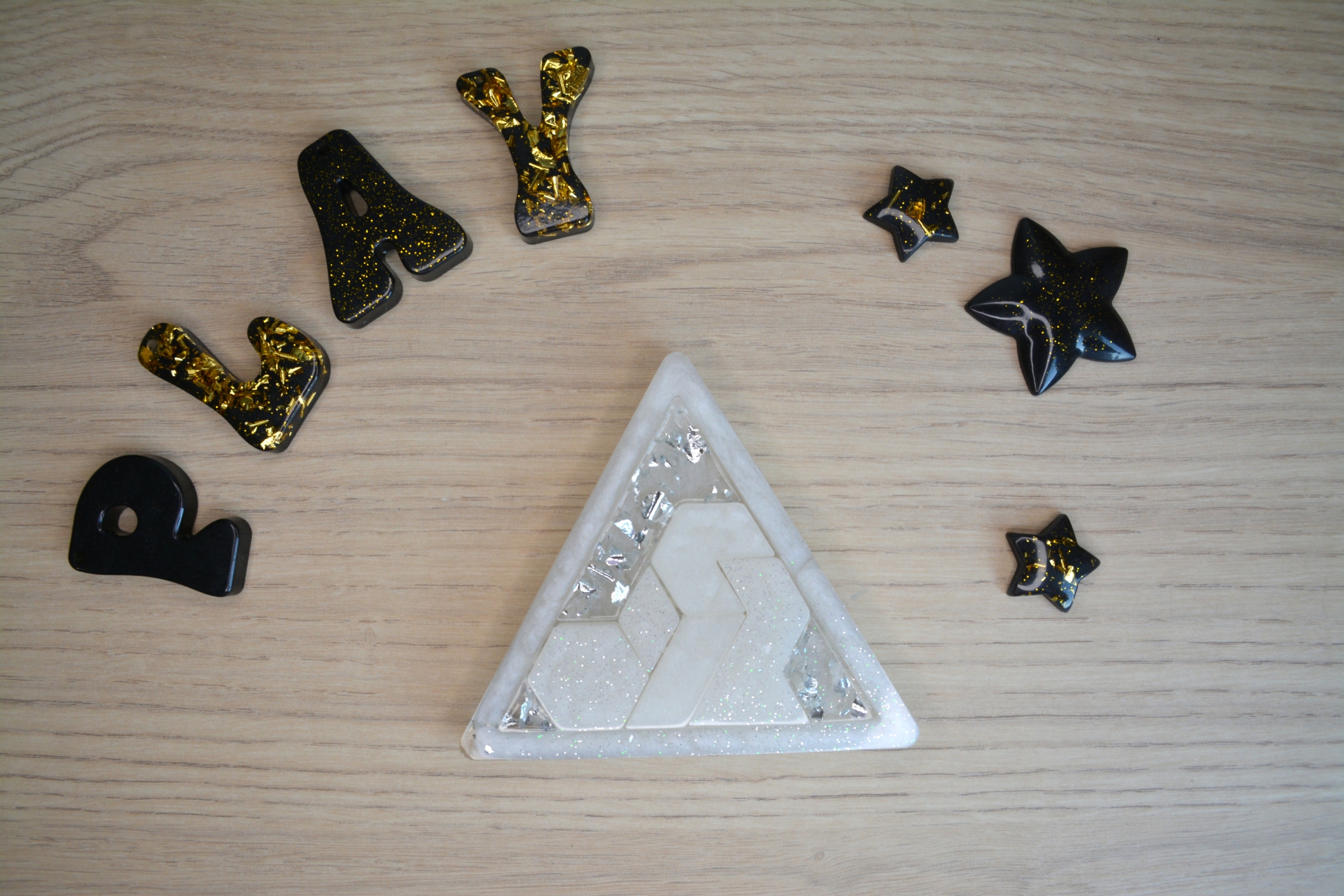 Blanc et paillettes
