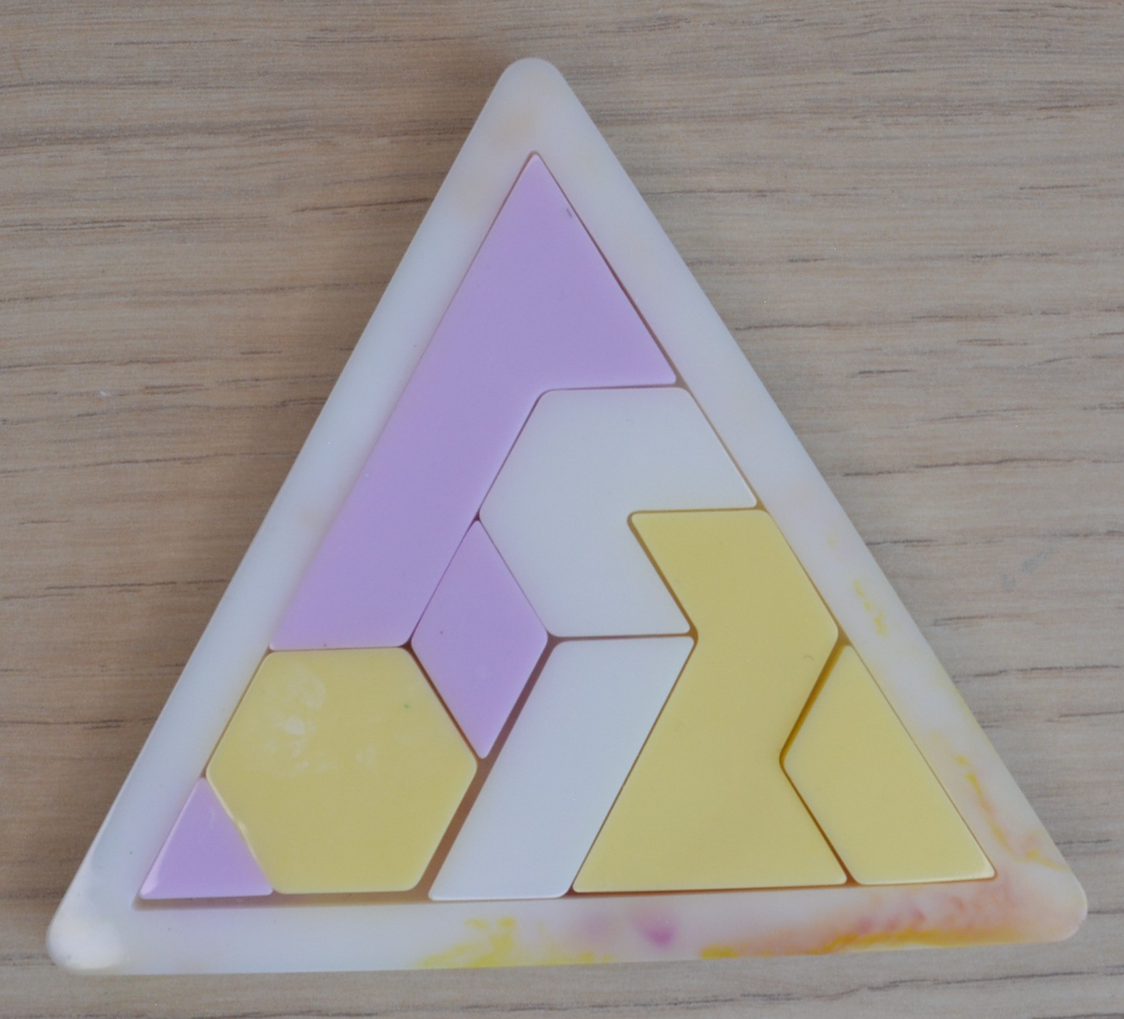 Violet, jaune et blanc 1