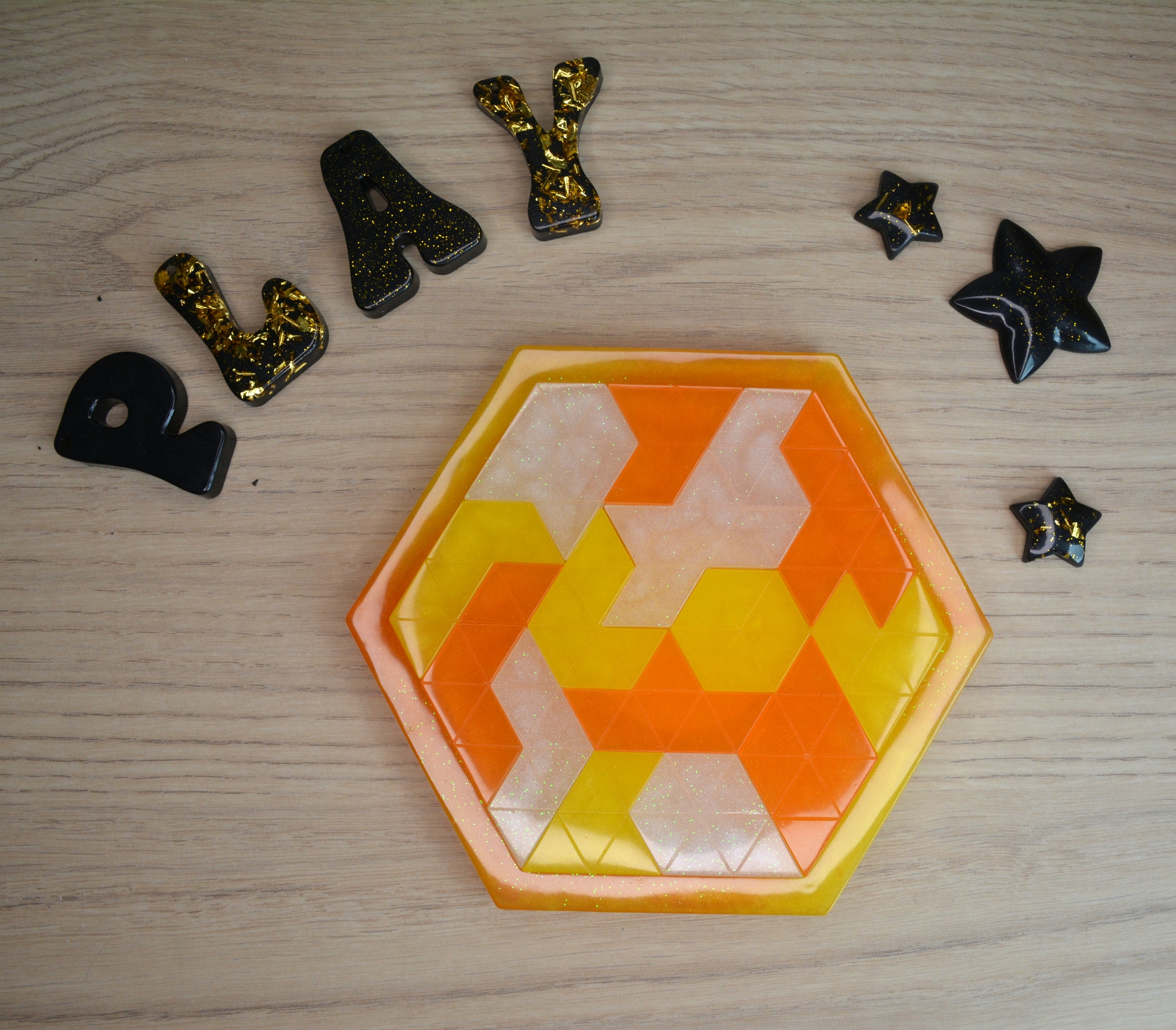 Orange, jaune et blanc paillettes