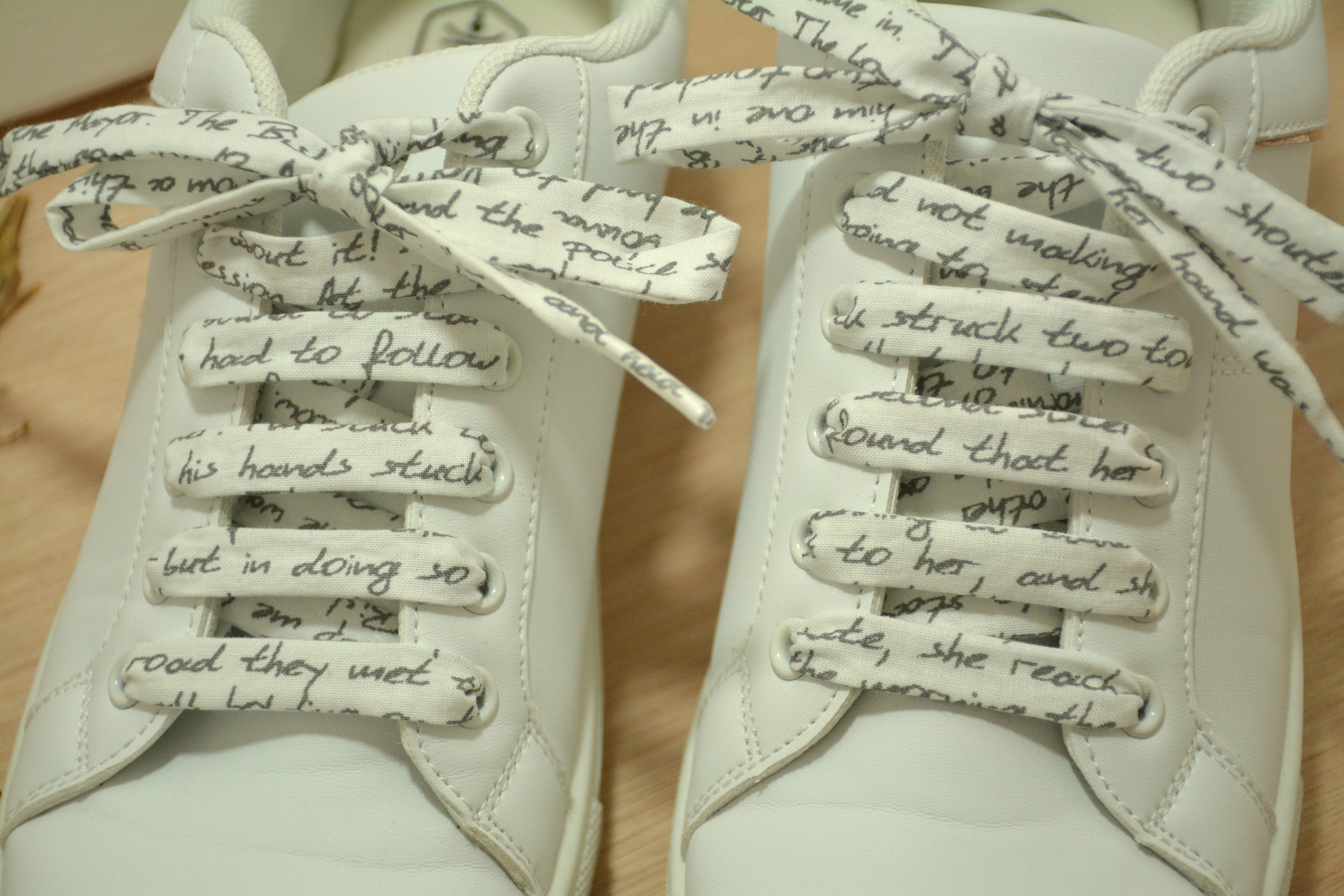 lacets ecriture