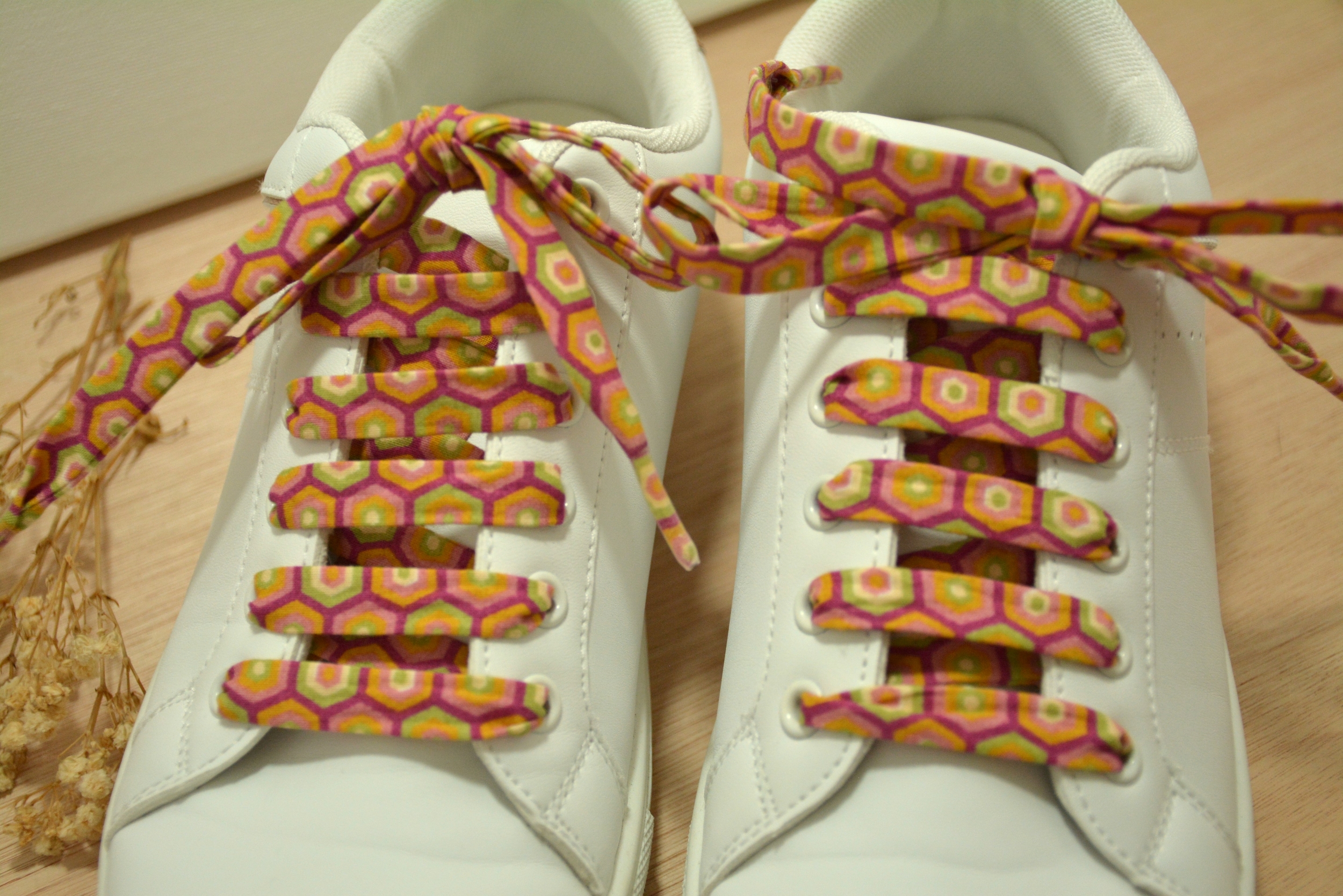 lacets hexagones