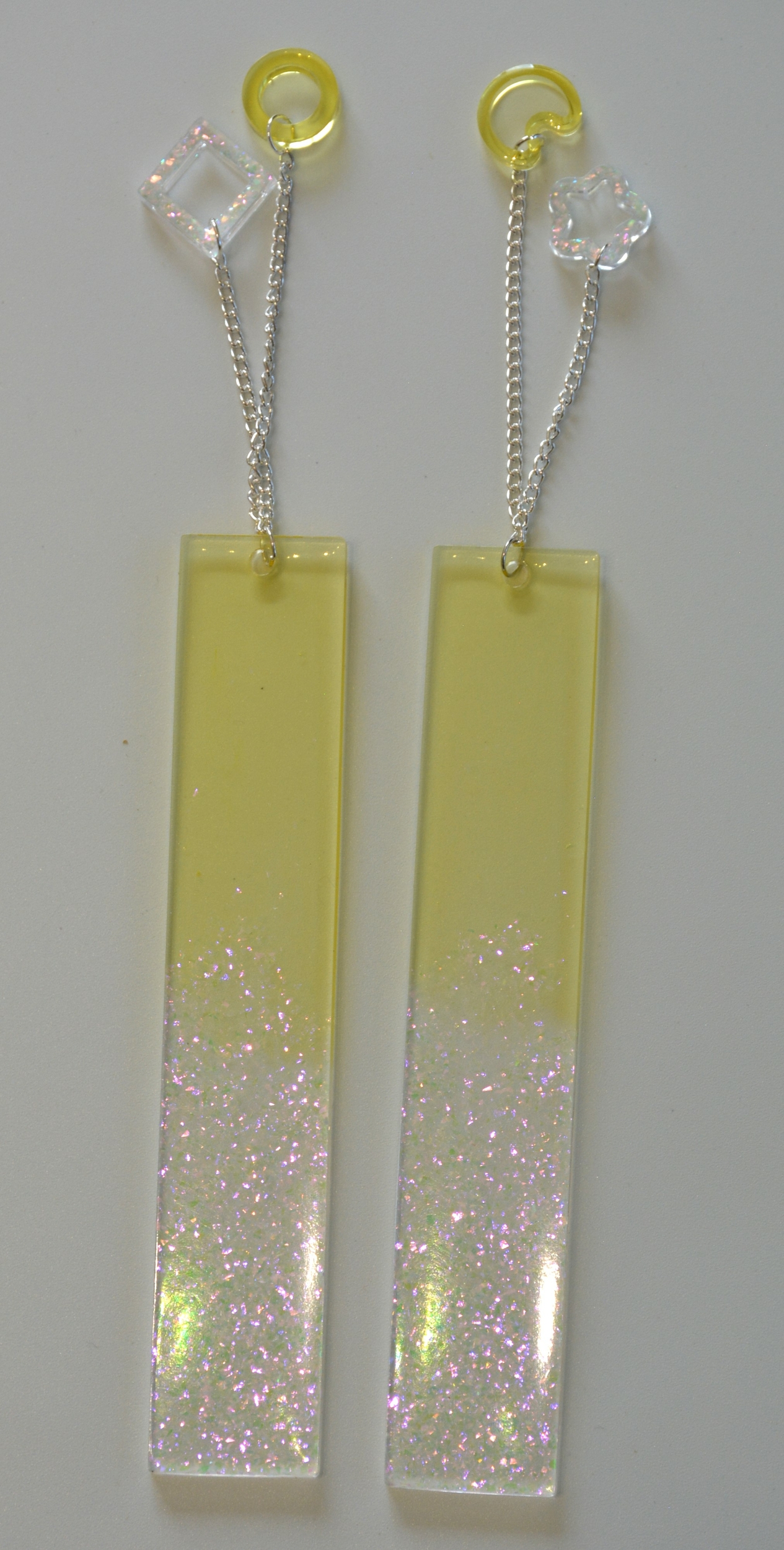 Marque page jaune