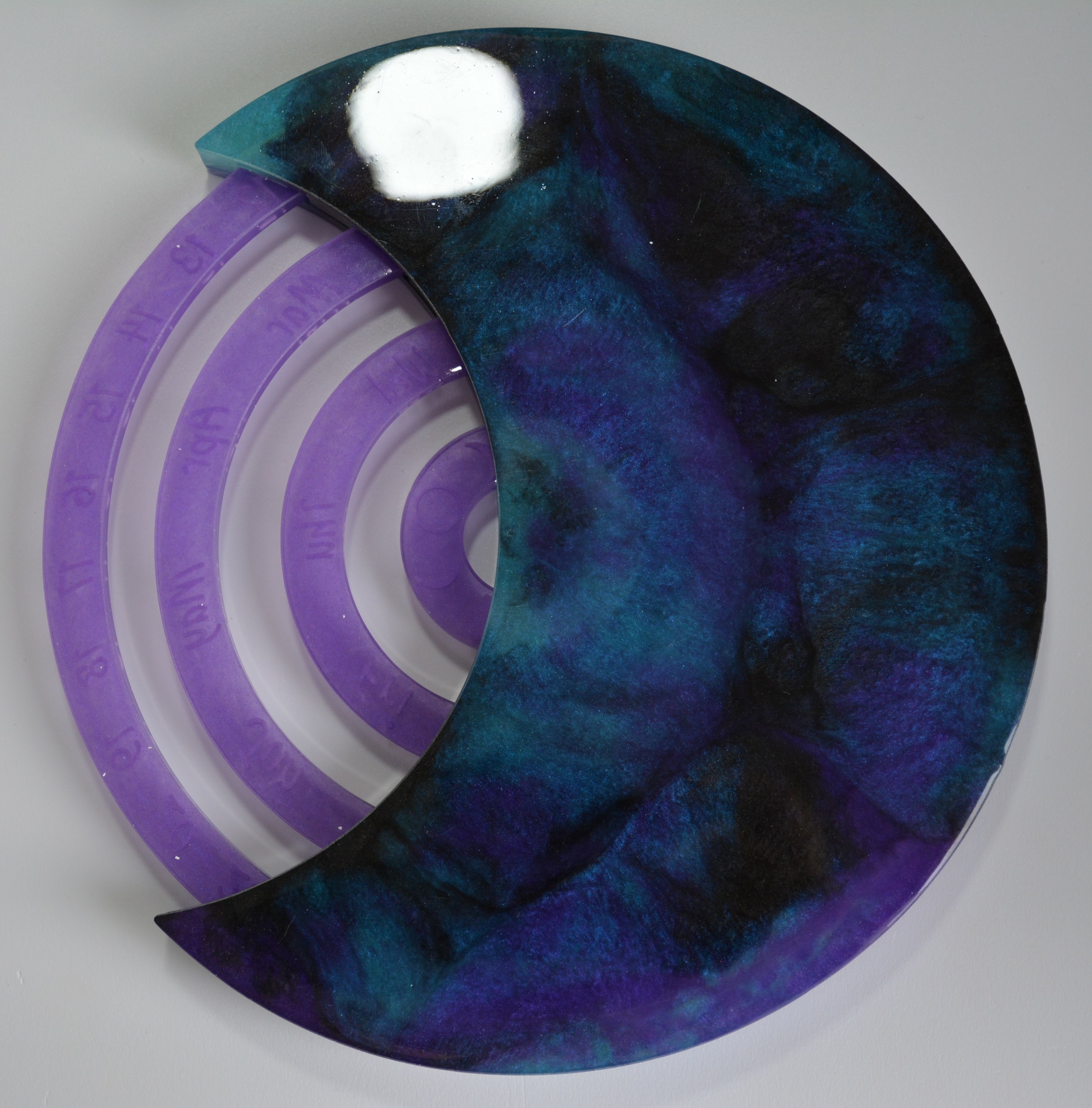 Calendrier bleu violet noir 4