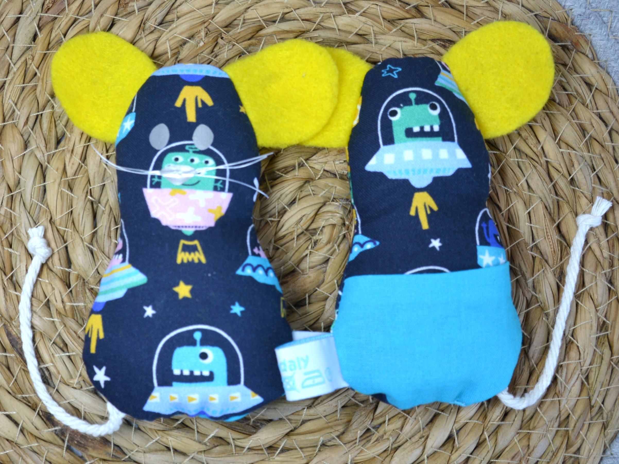 souris dents de lait bleu foncé