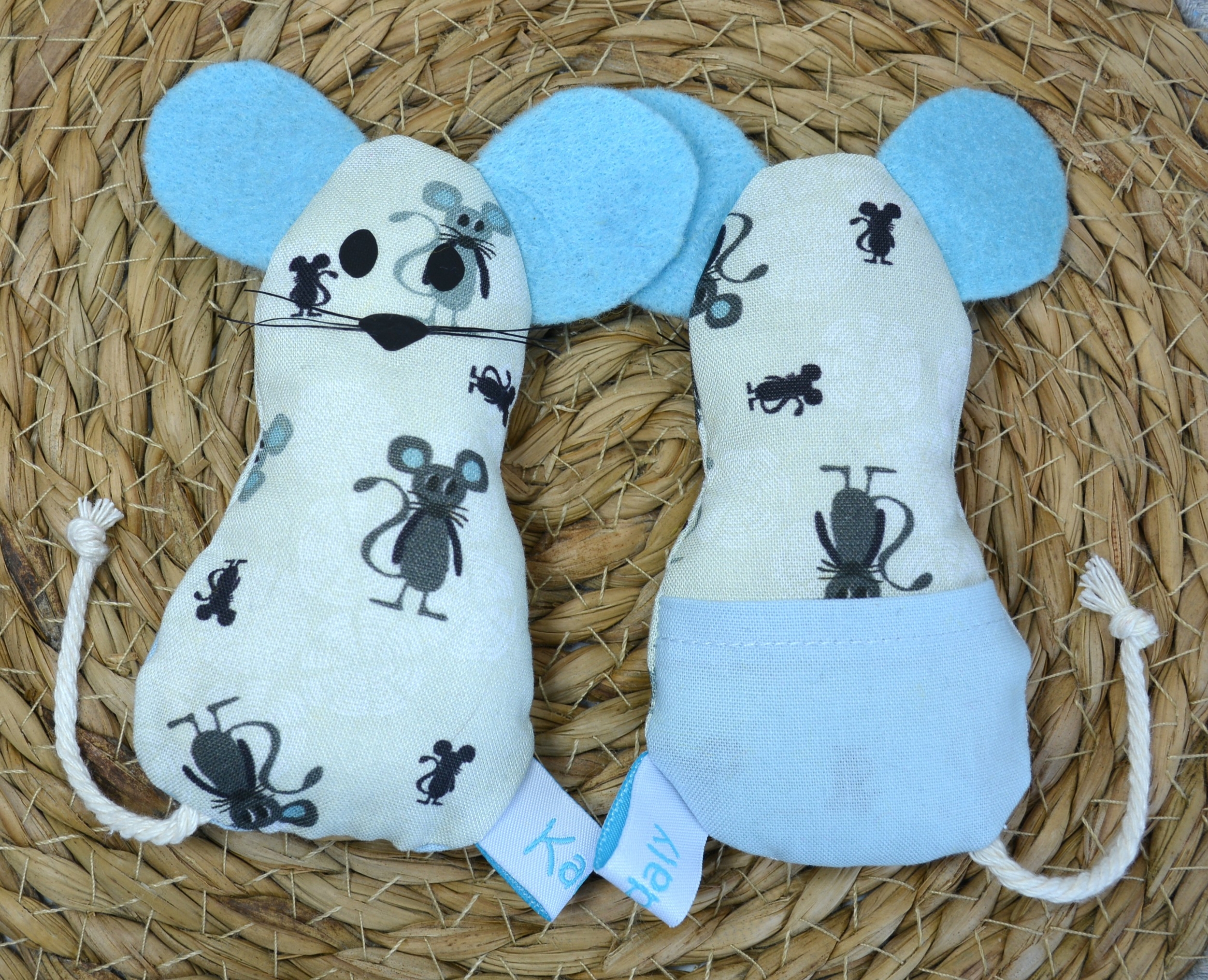 souris dents de lait bleu clair 1