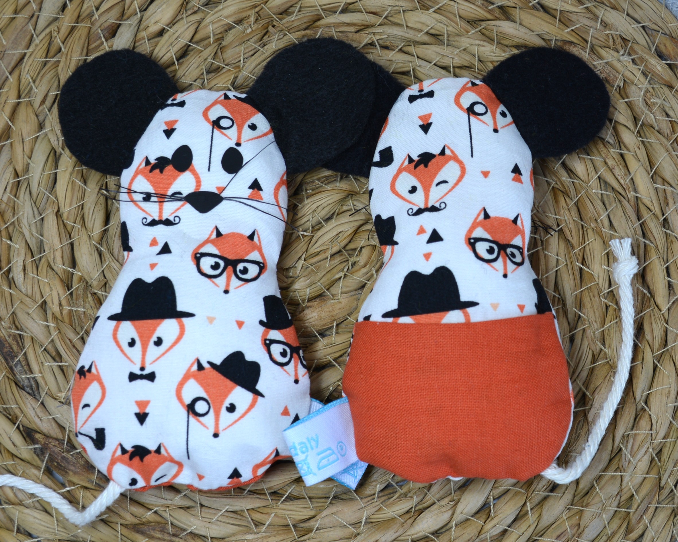souris dents de lait orange 1