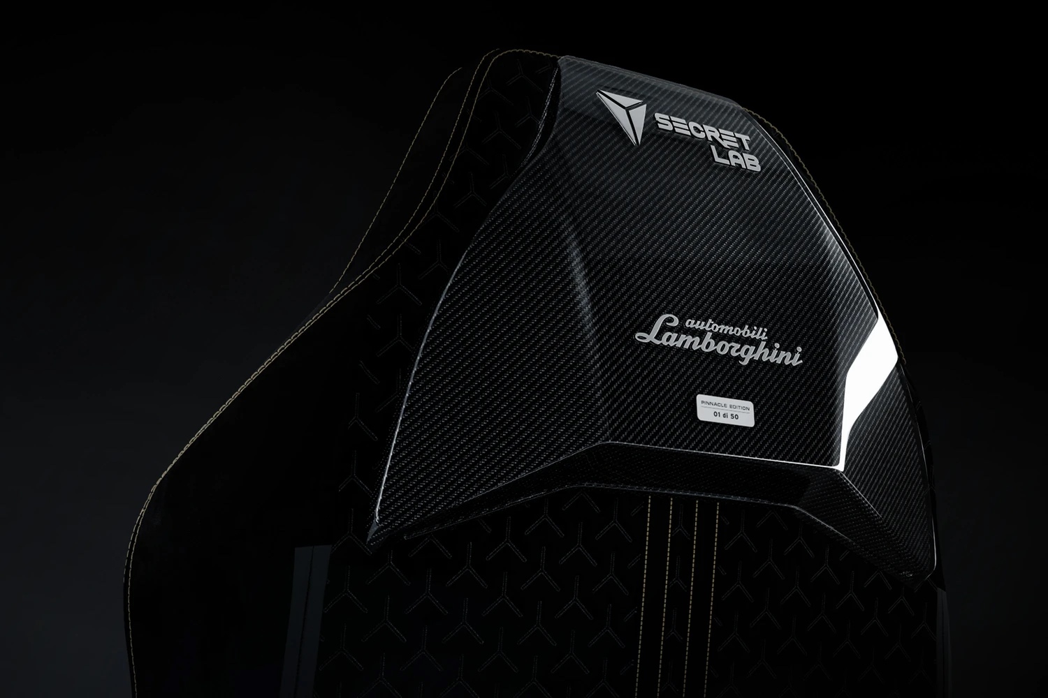 backside-automobili-lamborghini