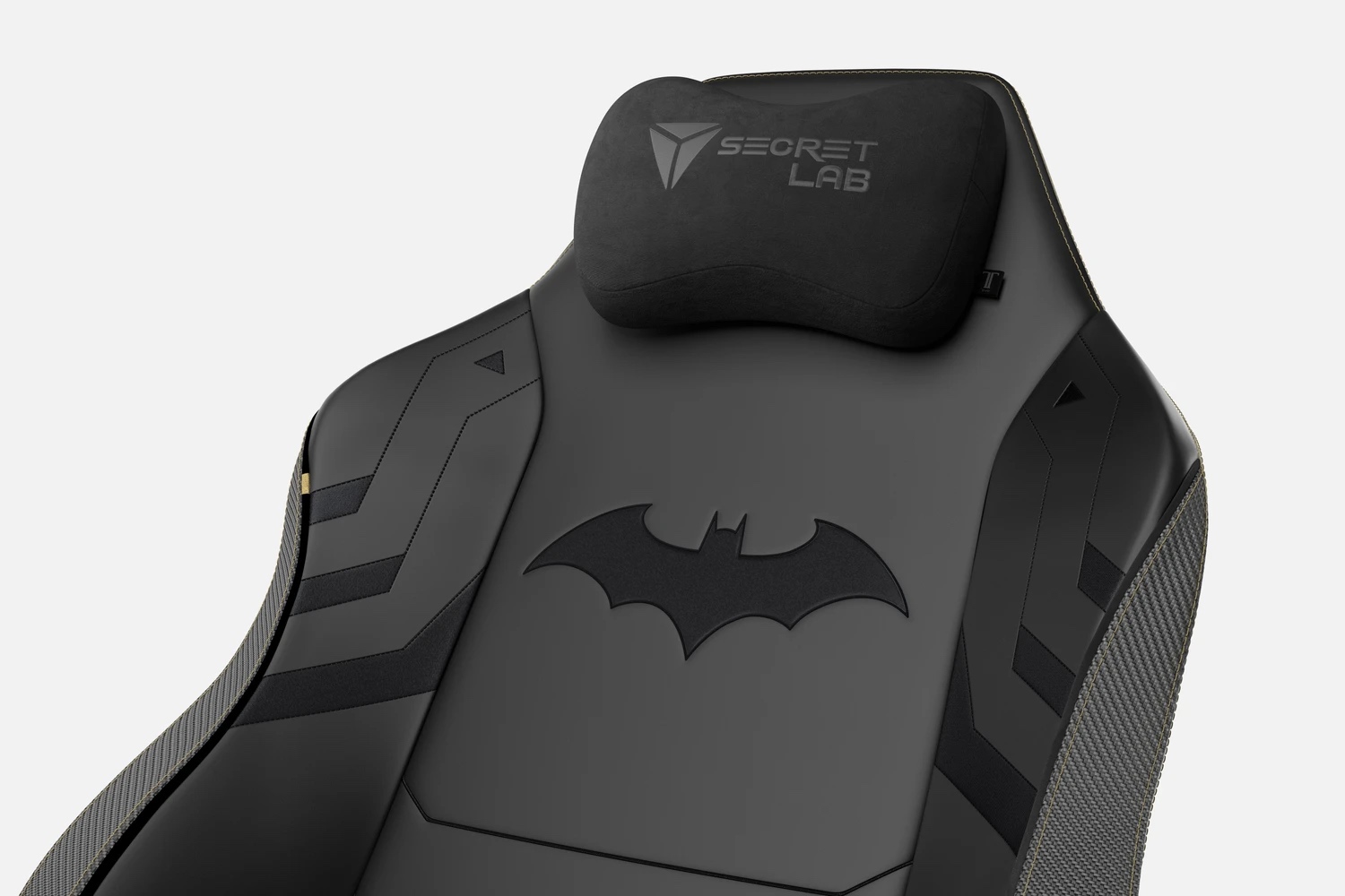 reclining-dark-knight-chair