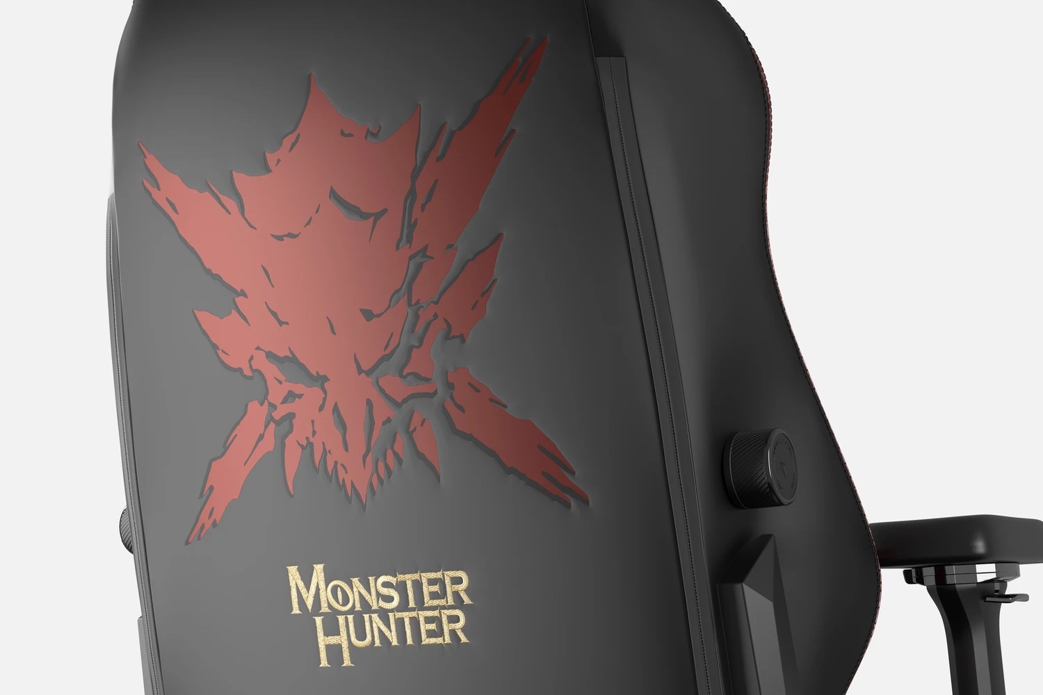back-side-gaming-chair-monster-hunter