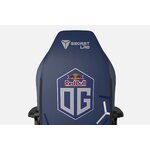 secrelab-og-redbull-backside
