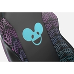 deadmau-5-logo-on-chair